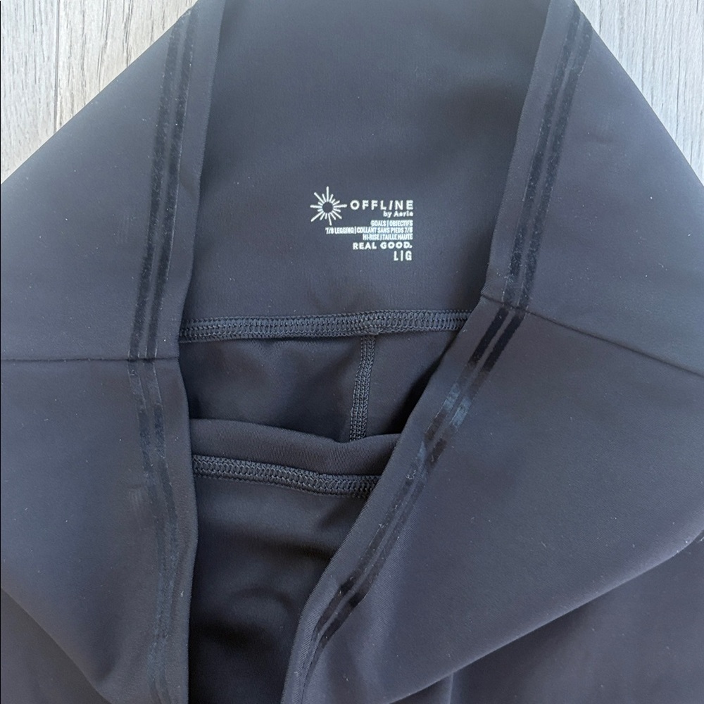Offline by Aerie Black 7/8 Leggings Size Large - Picture 6 of 7